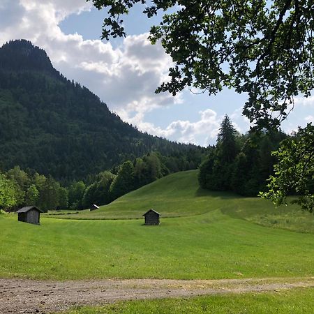 Haus Christina - Romantik Suite Bürs المظهر الخارجي الصورة